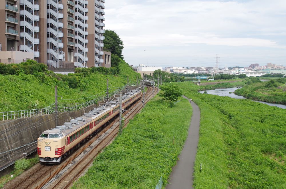 鶴見の住みやすさを解説。今まで以上に子育てしやすい街へ LiveRary 鶴見の住みやすさを解説。今まで以上に子育てしやすい街へ LiveRary