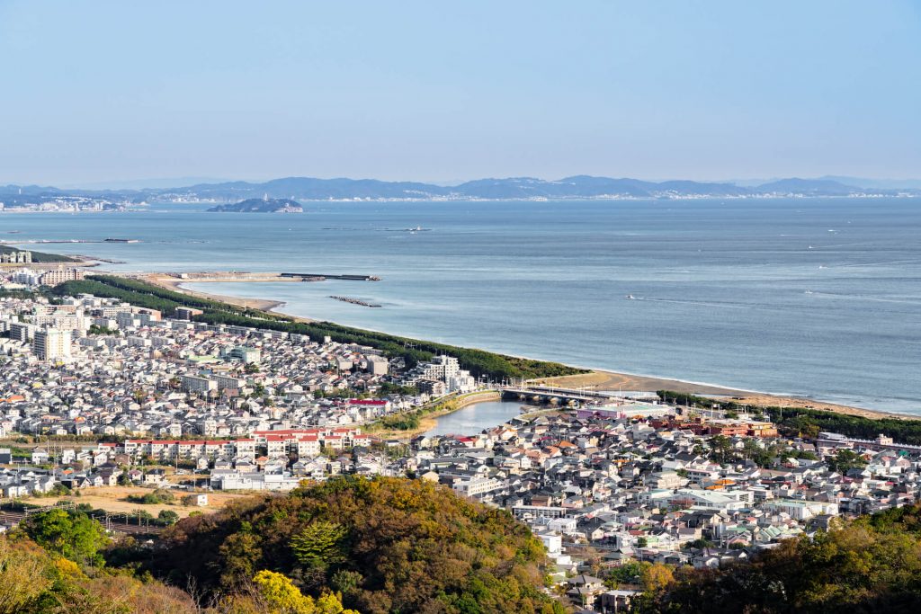 海沿いに建つ家