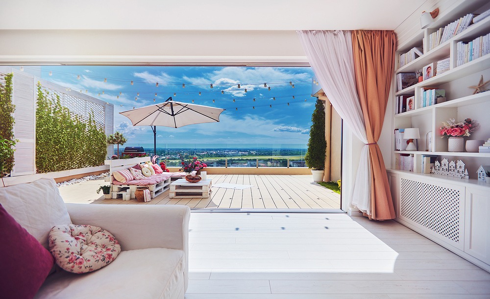 さわやかなアウトドアリビング