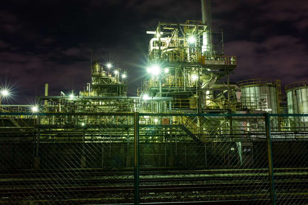 川崎市の工業地帯の夜景