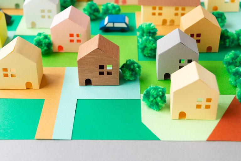 旗竿地とは? メリット・デメリット、注意点をわかりやすく解説 旗竿地とは? メリット・デメリット、注意点をわかりやすく解説